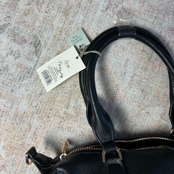 NWT Universal Thread Black Crossbody Bag - Picture 2 of 5